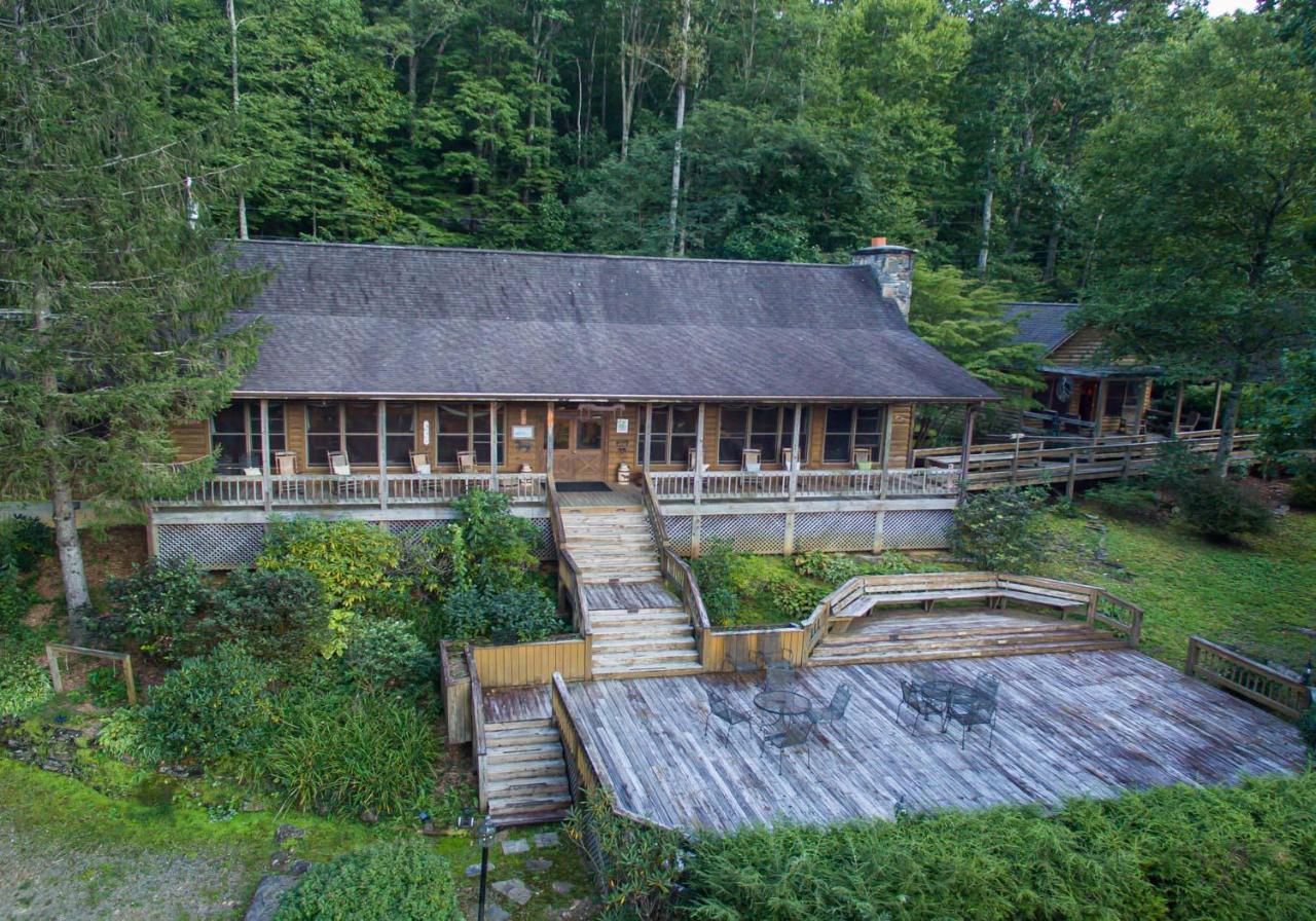 הוילה Busick Mount Mitchell Eco Retreat מראה חיצוני תמונה